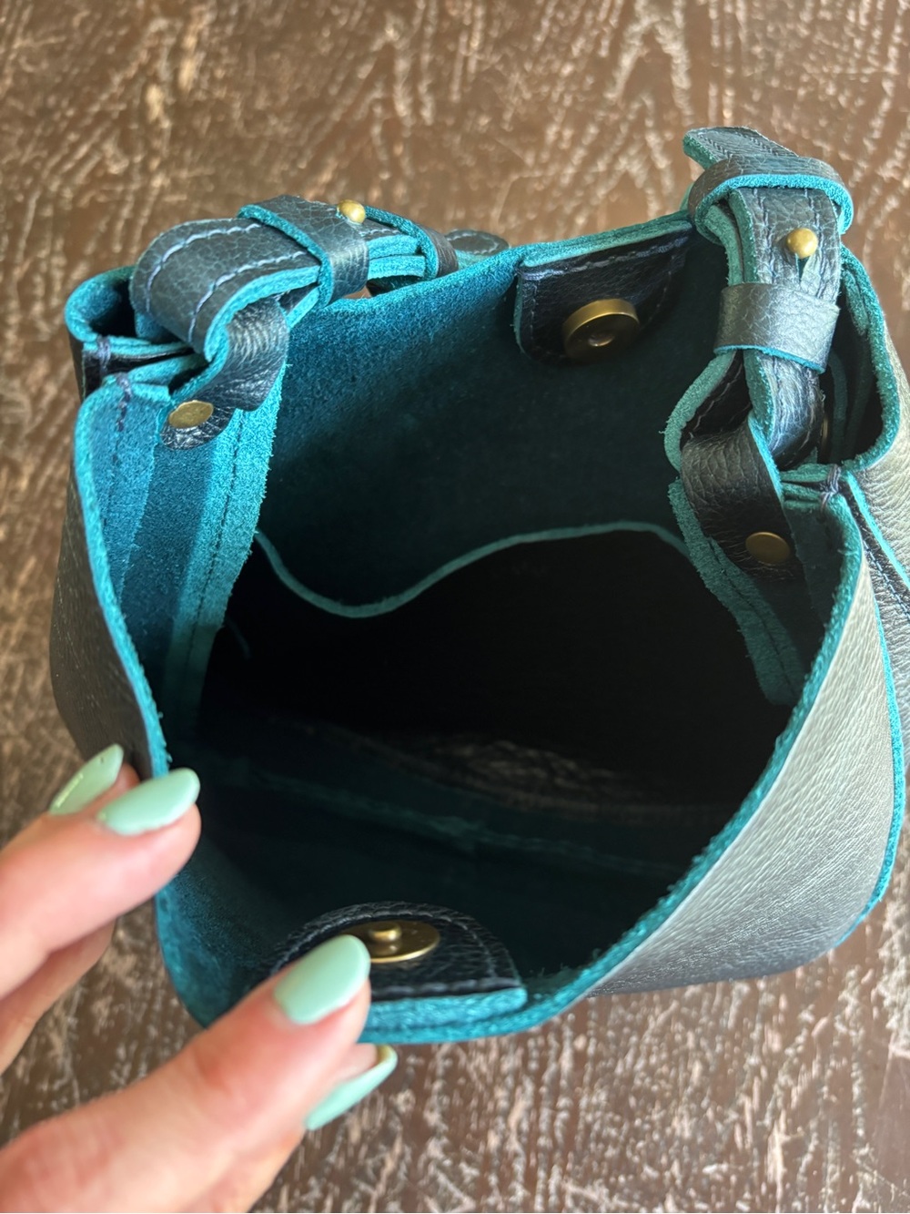 Portland Leather Goods Medium Olivia Shoulder Bag - Boreal - Picture 8 of 8